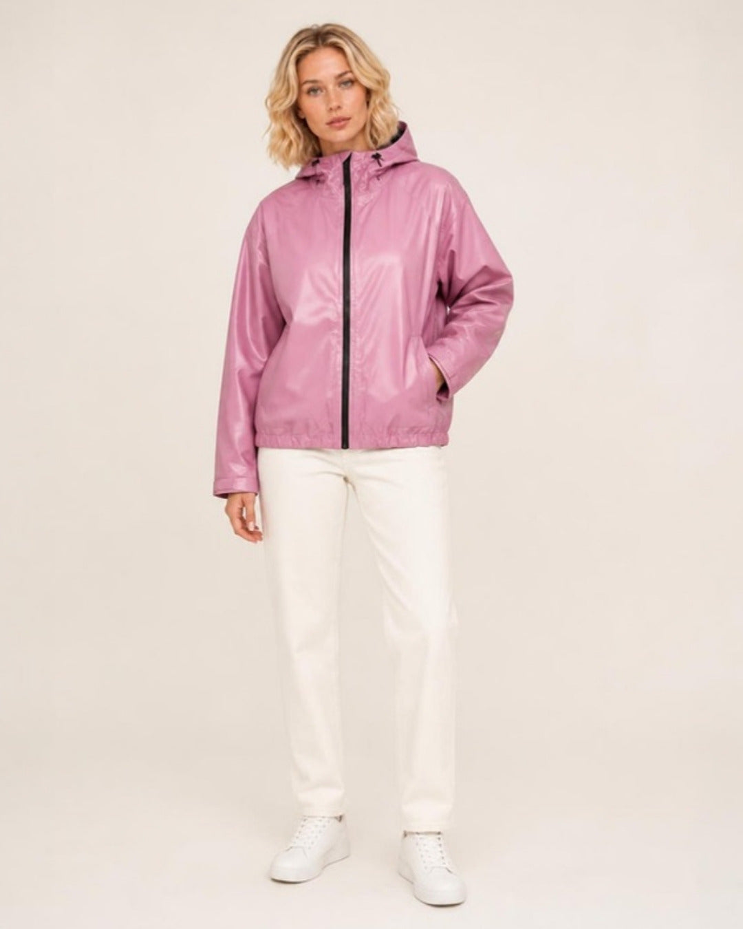 Fenna Regenjas Roze - vooraanzicht