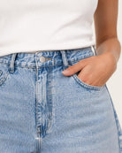 Fenna Blauwe Denim - detail