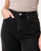 Fenna Wijde Jeans Donkergrijs - detail