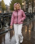 Fenna Regenjas Roze - lifestyle