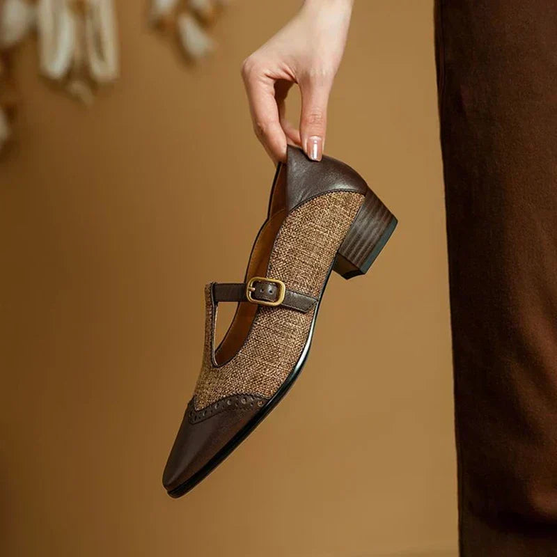 Sophie – Vintage Gespschoenen