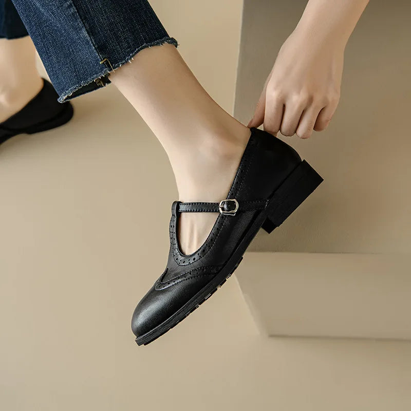 Johanna – Elegante Dames T-Strap Schoenen