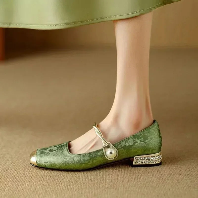 Frieda – Klassieke Strap Schoenen met een Elegante Uiterlijk