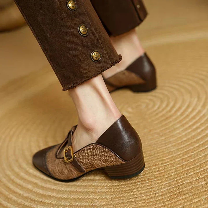Sophie – Vintage Gespschoenen