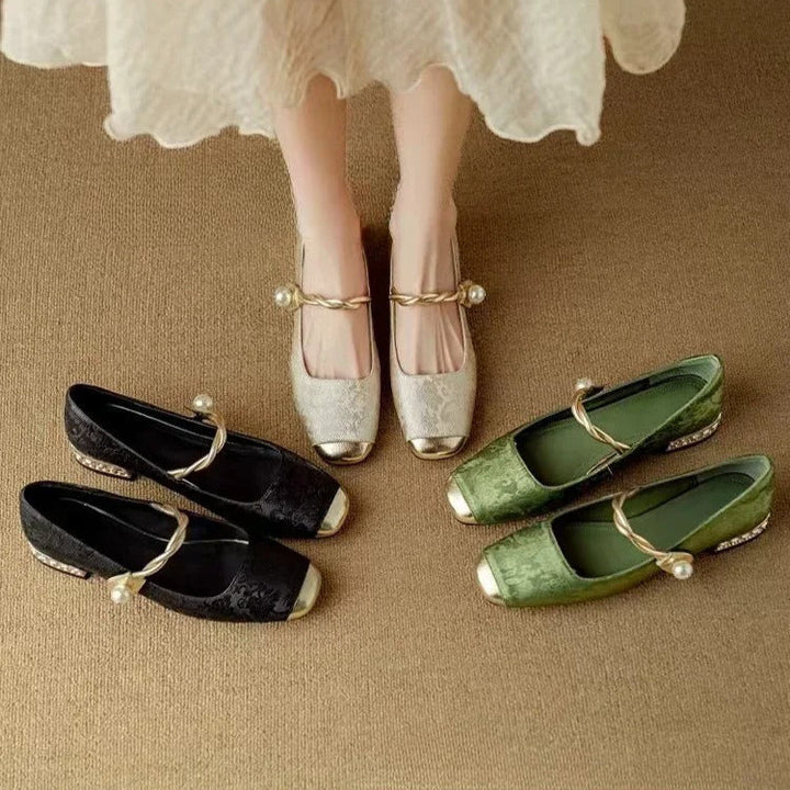 Frieda – Klassieke Strap Schoenen met een Elegante Uiterlijk