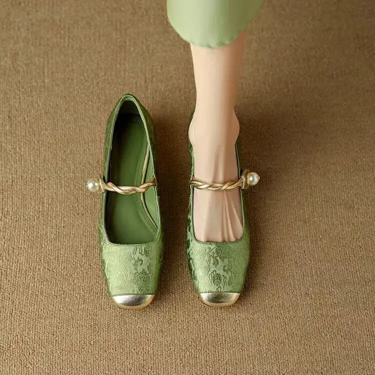 Frieda – Klassieke Strap Schoenen met een Elegante Uiterlijk